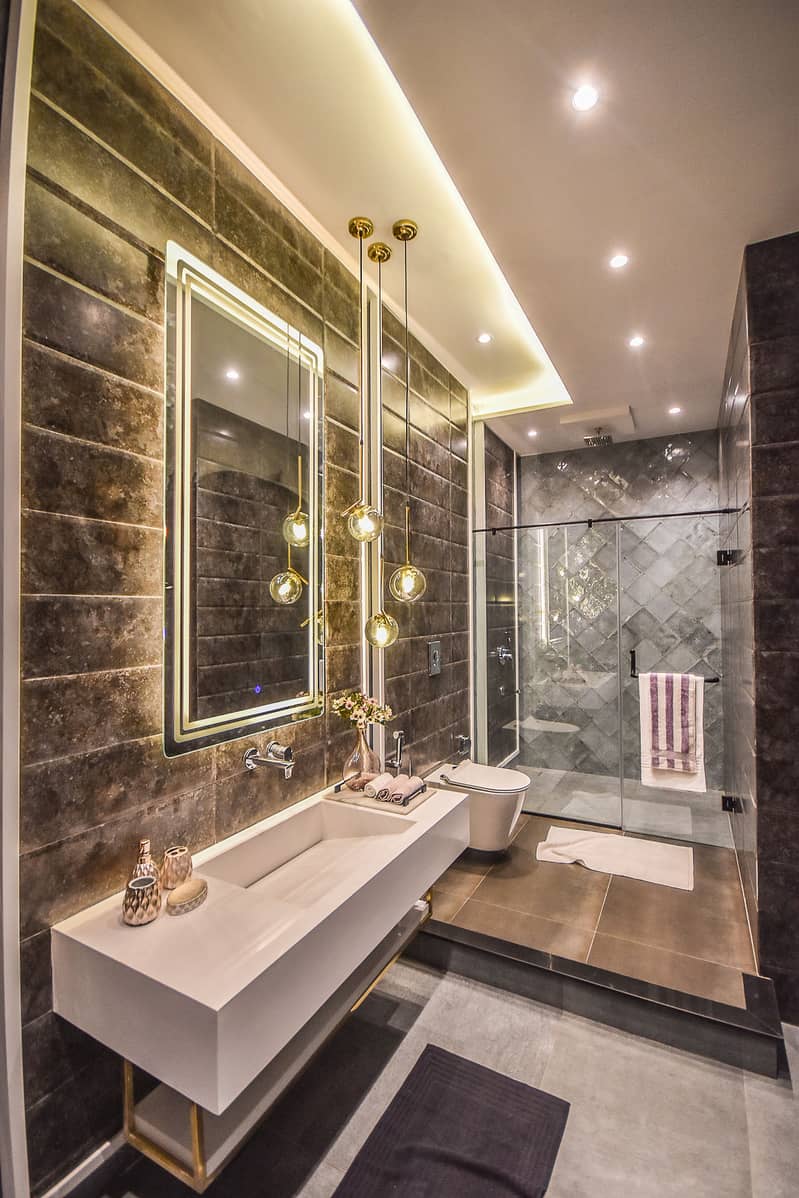 2 Kanal Ultra Modern Luxurious Corner House Fully Furnished Available For Sale 27