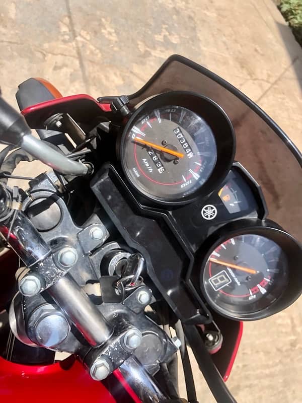 YAMAHA 125 5