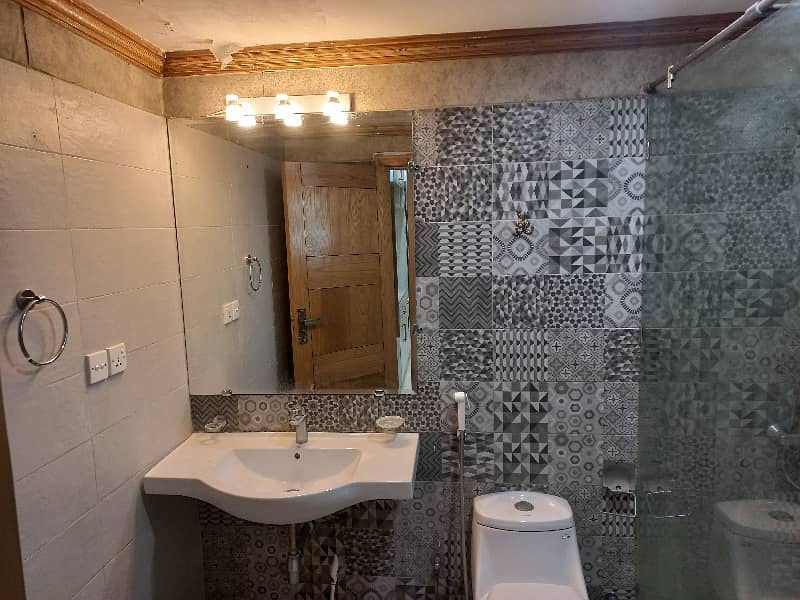 Fully Renovated Facing McDonald's Hot Location 3rd Floor Apartment For Sale 1