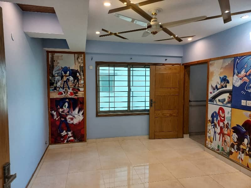 Fully Renovated Facing McDonald's Hot Location 3rd Floor Apartment For Sale 3