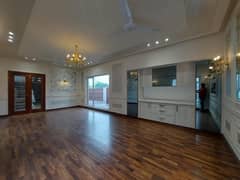 14.3 Marla Very Beautiful Solid Constructed House Available For Sale