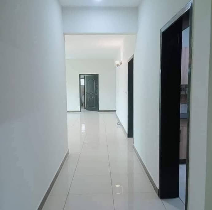 2018 Model Big TV Lounge 5th Floor For Sale 0