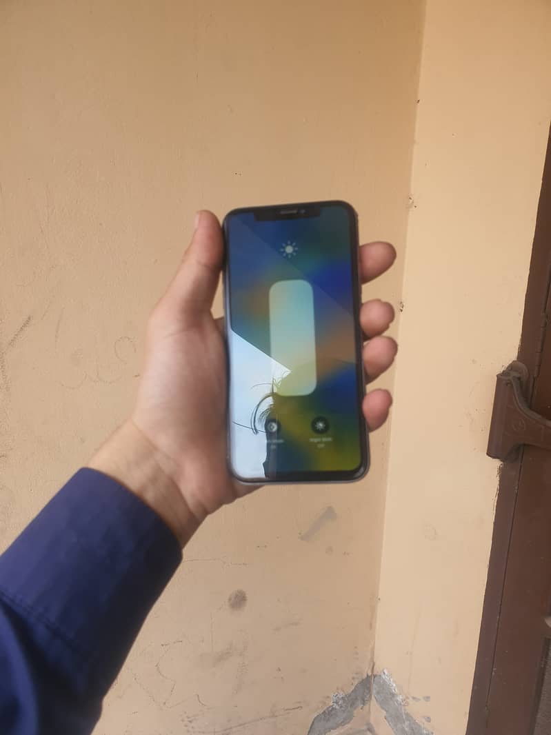 iPhone X 3