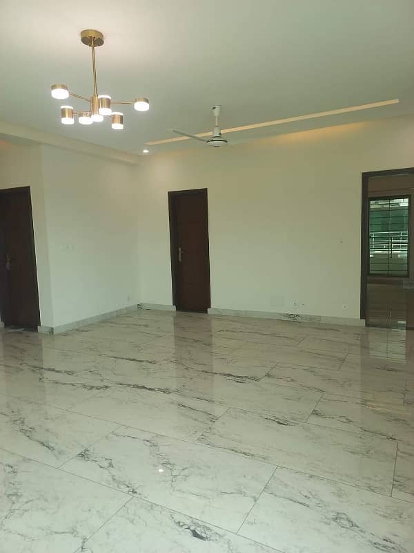 3rd Floor Facing Lake Apartment For sale 1