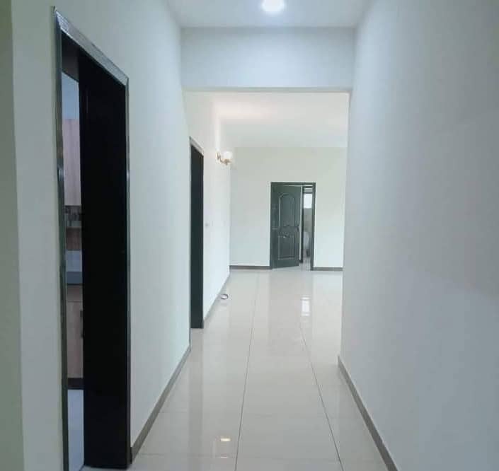 3rd Floor Facing Lake Apartment For sale 11