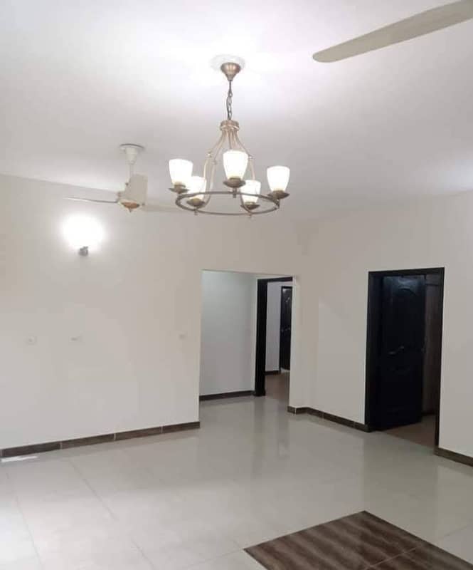 3rd Floor Facing Lake Apartment For sale 13