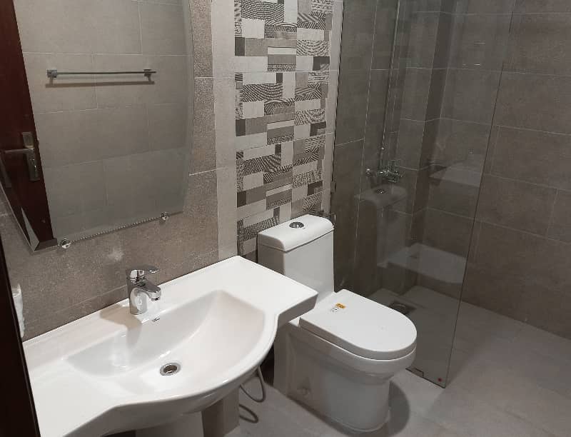 10 Marla Prime Location Brand New Apartment For Sale 4