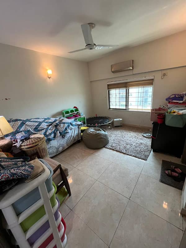 Army Housing Complex New Flat For Sale Is Askari 11 - Sector B Lahore 3