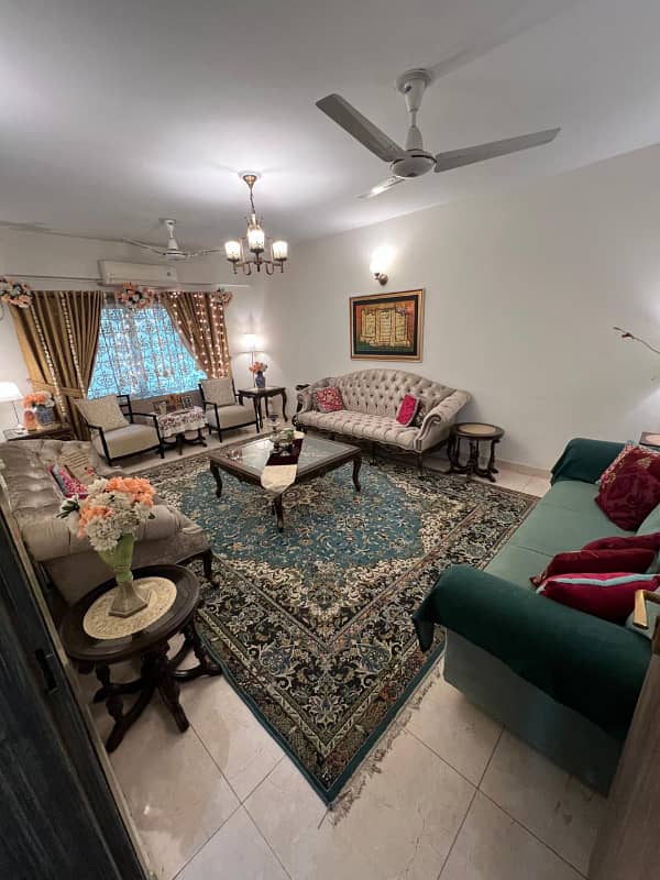 Army Housing Complex New Flat For Sale Is Askari 11 - Sector B Lahore 9