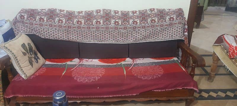 5 seatr sofa and table for sale 1