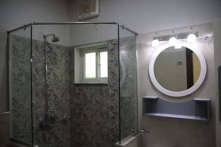 10marla Slightly Used In Edan Garden A Block Very Neat And Clean House Available For Sale 5