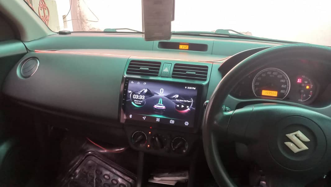 Suzuki Swift 2014 White 12