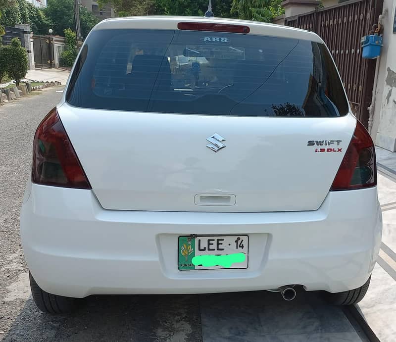 Suzuki Swift 2014 White 15