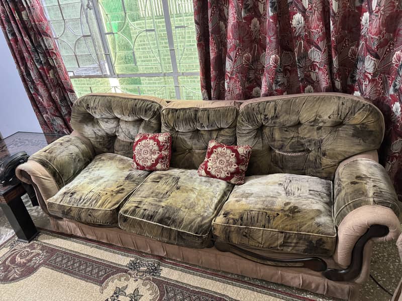 SoFA seT 5 seater in good condition /03006695504/ 0