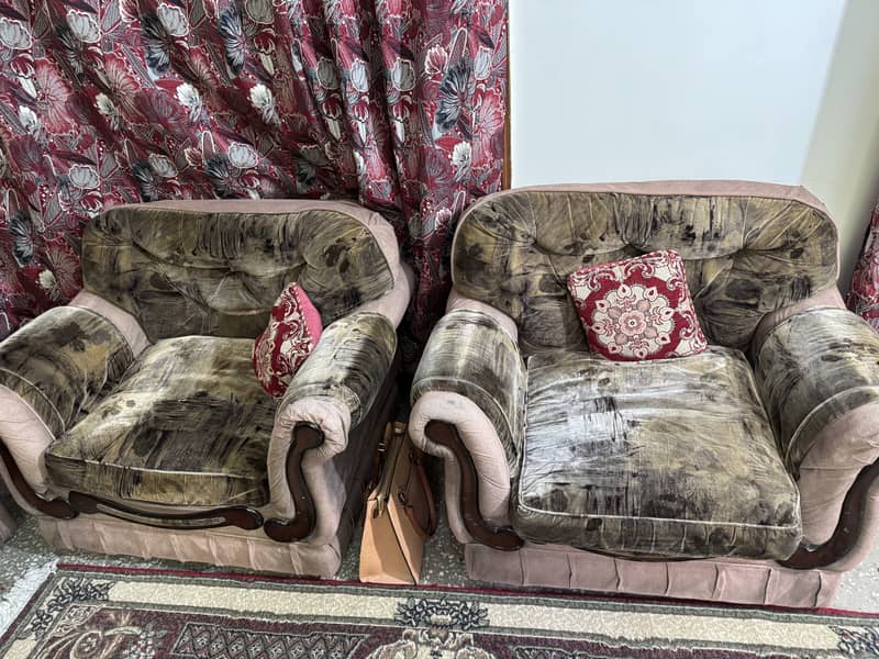 SoFA seT 5 seater in good condition /03006695504/ 1