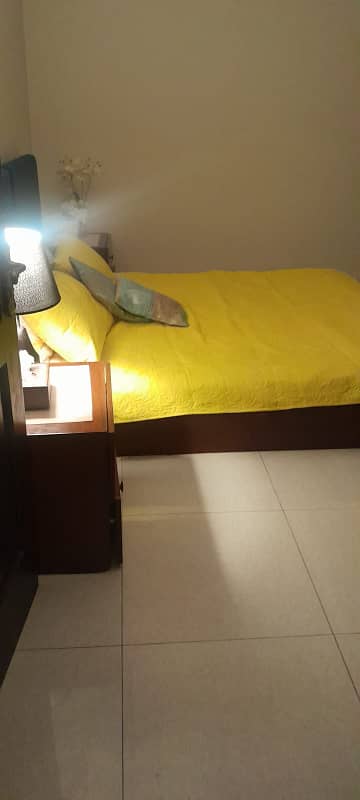 Beautiful Fully furnished room available daily,weekly,monthly basis 0