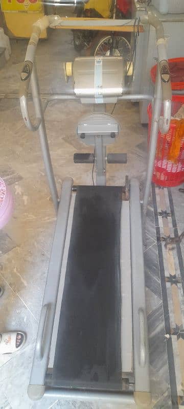 5 in one Manuel Treadmill with massage therapy 1
