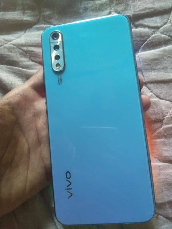 vivo S1 8 256 pta approved Indisplay finger 0