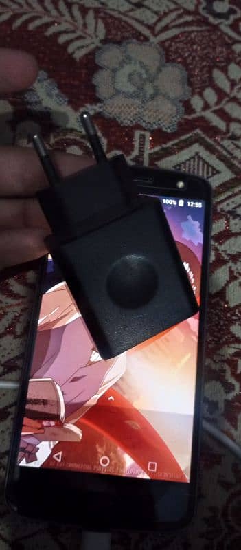 Moto z force 6