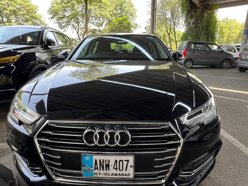 Audi A4 2019 8