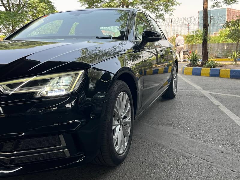 Audi A4 2019 12
