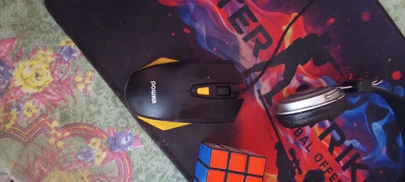 Simple Gaming mouse For Sell 2