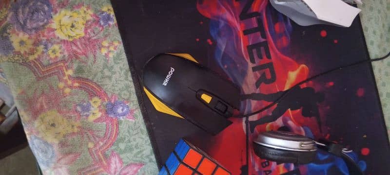 Simple Gaming mouse For Sell 3