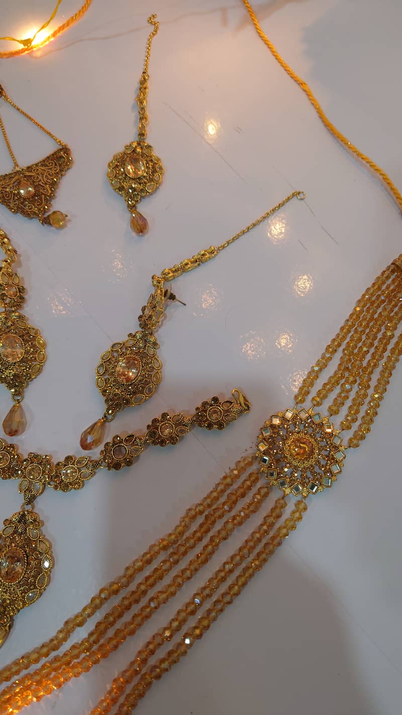 Wedding Bridal Jewellery set in 10/10 Condition only used one time 2