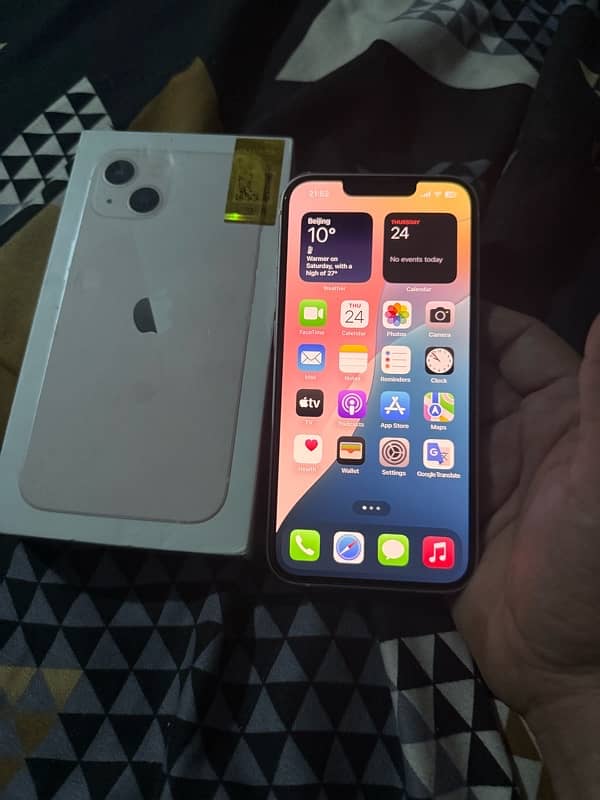 iPhone 13 pta approved like new with original box 100%waterpeakk 3