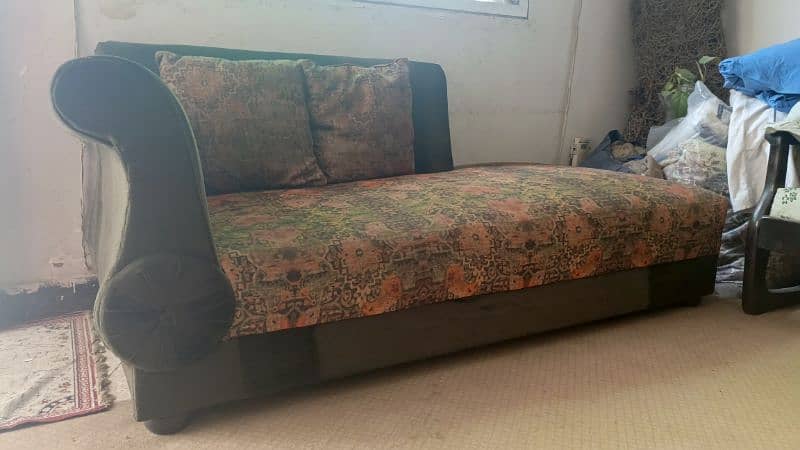 sofa set 5 seater + 1 saiti 3