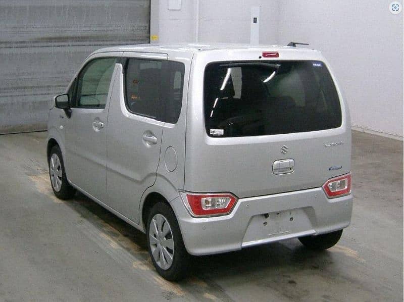 Suzuki Wagon R 2022 3