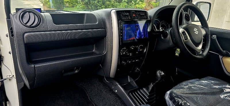 Suzuki Jimny 2019 TURBO HUD SHAPE 1328cc SALE IN GUJRANWALA 8