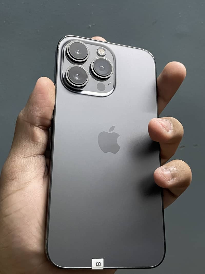 iPhone 13 pro Non pta Jv Non active 2,4 months sim work all ok 8