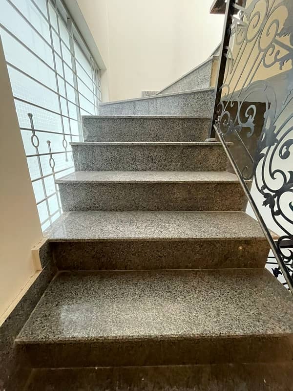 10 Marla Upper Portion In Formanites Housing Scheme For Rent At Good Location 2