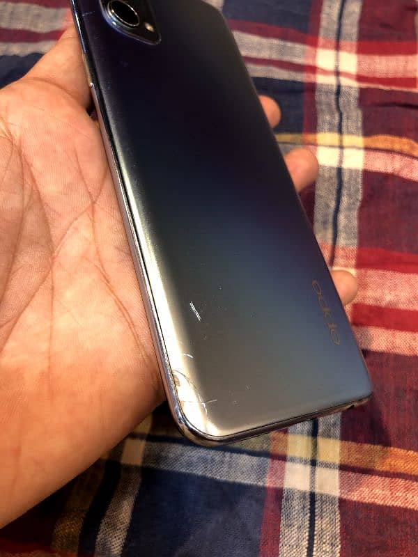 OPPO Reno 4 available with original box 1