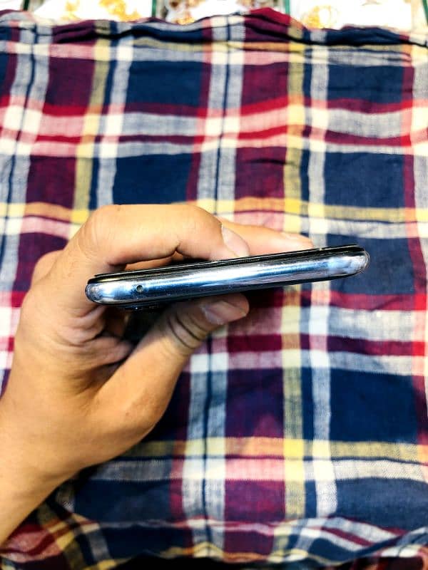 OPPO Reno 4 available with original box 3