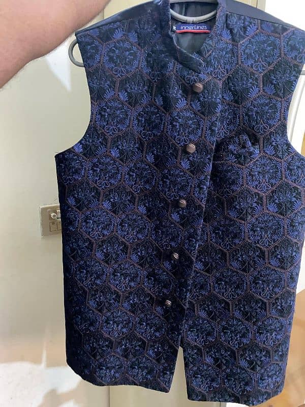 waist coat (innerLines] branded 3