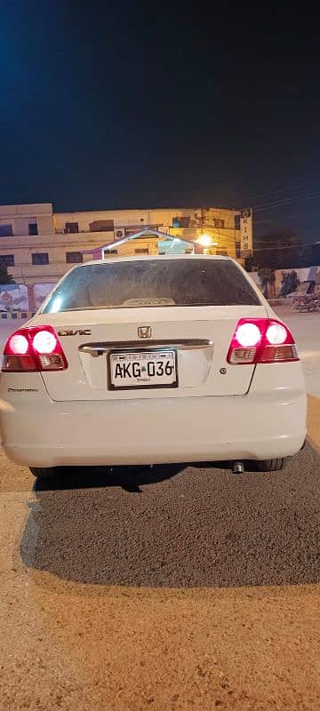 Honda Civic Prosmetic 2005 4