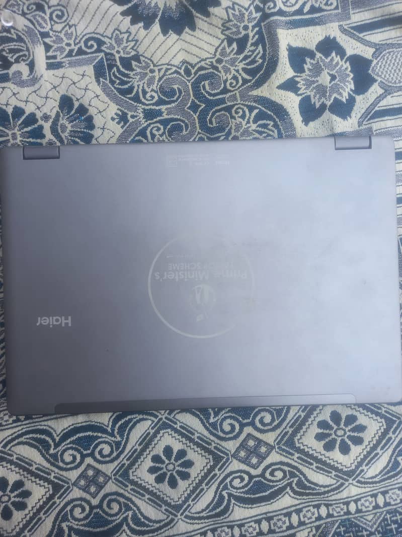 PM LAPTOP USED (With original charger and Cover) 6