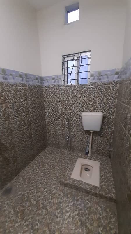 5 Marla Beautiful House In Formanites Housing Near Dha Phase 5 16