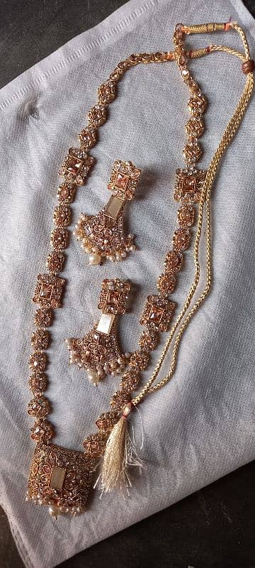 Wedding Bridal Jewellery set in 10/10 Condition only used one time 1