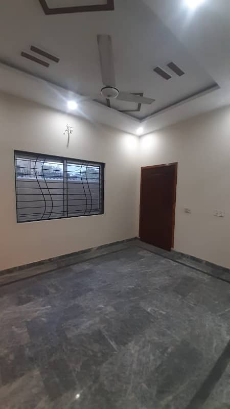 5 Marla Beautiful House In Formanites Housing Near Dha Phase 5 5