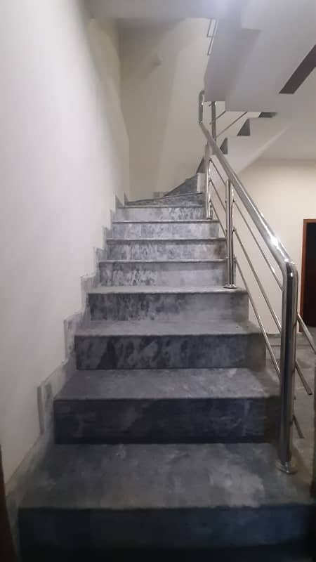 5 Marla Beautiful House In Formanites Housing Near Dha Phase 5 6