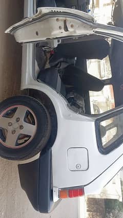 Suzuki Khyber 1996