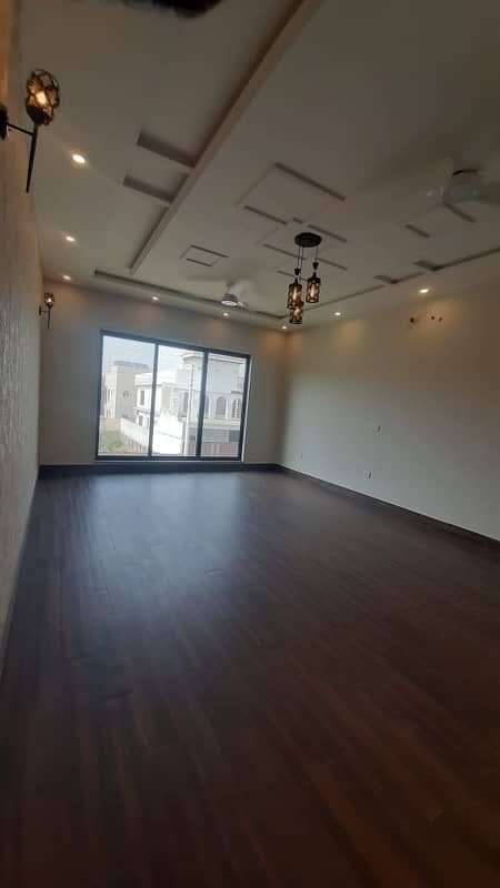 10 Marla House Near Dha Phase 5 Going Cheap 21