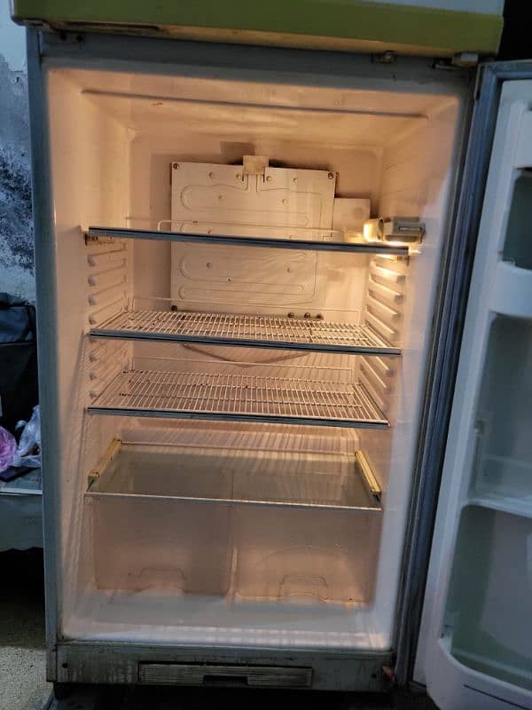 Dawlance Refrigerator Full size 2