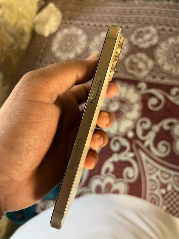 i phone 14 pro max jv 6