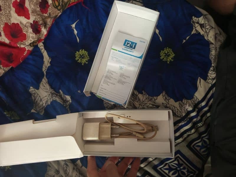 Tecno Camon Neo 19 for Sale 1 Year Used, Box & Charger Included 3