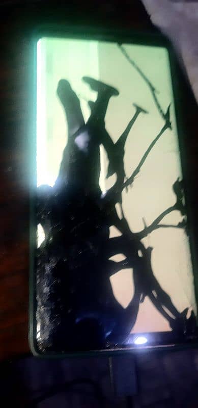 panel tota h non pta h mobile hod istmal m tha pyso ki zrort h 0