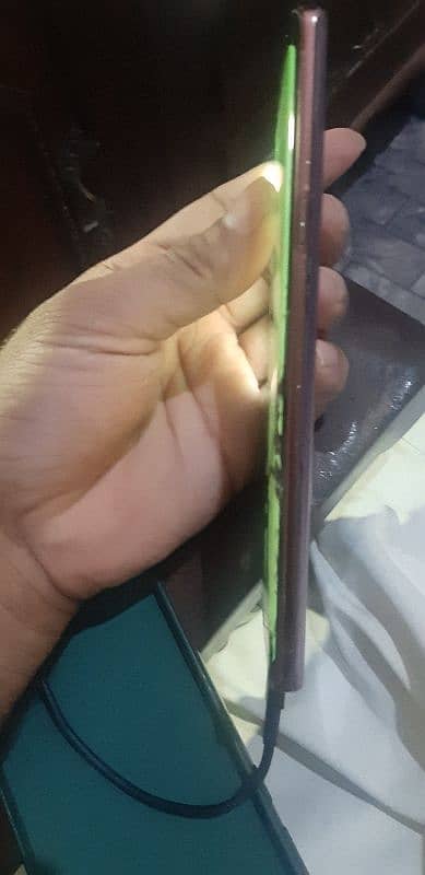 panel tota h non pta h mobile hod istmal m tha pyso ki zrort h 2